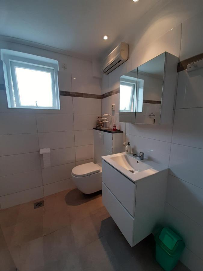 Vakantiewoning Het Olietunnetje Ovezande Exterior foto